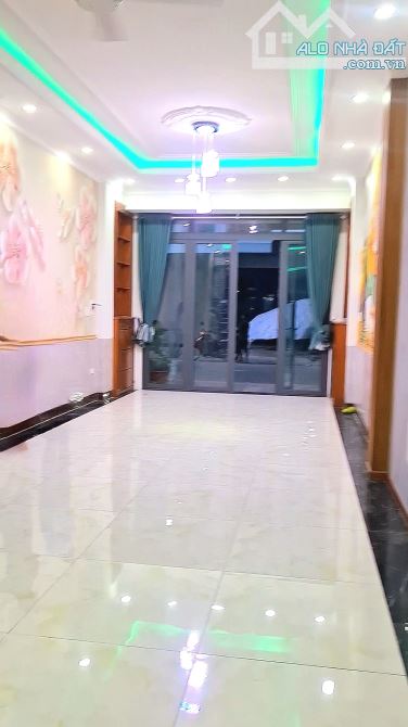 NHÀ 4 TẦNG – KHU DÂN CƯ ĐẲNG CẤP – TRỤC PHẠM VĂN ĐỒNG DĨ AN - 3