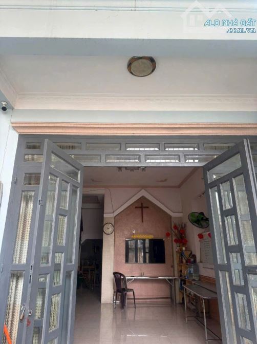 Bán nhà 1 lầu 1 trệt sân thượng, ngay chợ 26 Tân Phong - Biên hoà Đồng Nai - 3