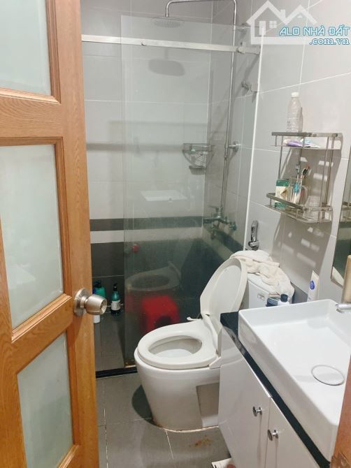 Ngộp, cần bán nhà HXH thoại Ngọc Hầu 4,2x21, 4 lầu, Giá 9 tỷ TL - 3