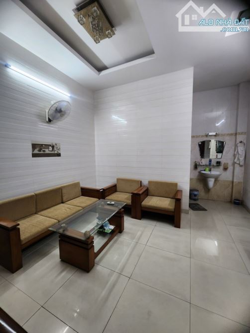 🏠 Nhà 4 tầng – 4PN – Đường 7m5 – Ở hoặc kinh doanh nhỏ lẻ - 3