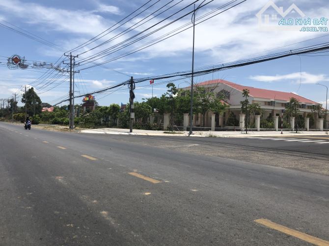 Mặt tiền ven biển chuẩn bị mở rộng, ngay khu hành chính-dt 325m2-13,5x24m-full thổ cư - 3