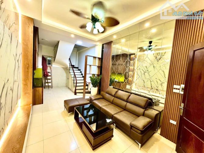 BÁN NHÀ TÔ HIỆU 5 TẦNG, Ô TÔ ĐỖ CỬA, GẦN CHỢ HÀ ĐÔNG,NHÀ ĐẸP CHÍNH CHỦ, GIÁ 8.6 TỶ - 3