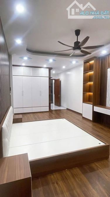 🏠 BÁN NHÀ PHÂN LÔ XUÂN ĐỈNH - VỊ TRÍ HIẾM MẶT PHỐ - 6 TỶ (SỔ ĐỎ CHÍNH CHỦ) - 3