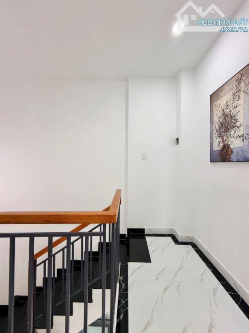 Bán gấp căn nhà mặt tiền Đất Thánh phường 6, Tân Bình 4.2x27m (113m2) 3 tầng giá 16 tỷ - 3