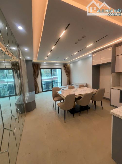BÁN NHÀ 7 TẦNG CÓ THANG MÁY, KHU DỊCH VỤ VẠN PHÚC HÀ ĐÔNG  THIẾT KẾ SANG TRỌNG, GIÁ CHỈ 18 - 3