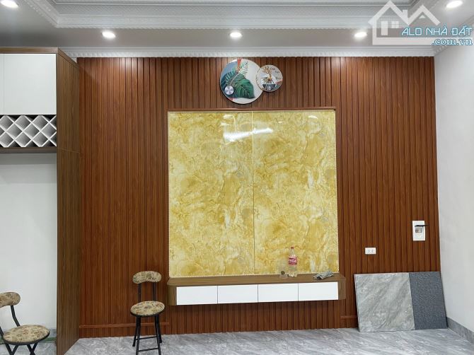 Bán nhà Đê Trần Khát Chân, Hai Bà Trưng, 43m2x3T, giá 6.799 tỷ, Ngõ nông cực thoáng - 3
