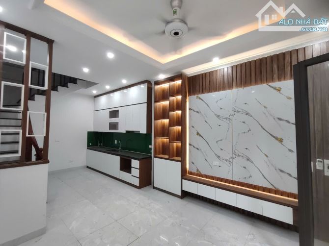CẦN BÁN NHÀ 5 TẦNG ĐẸP TẠI  ĐA SỸ, KIẾN HƯNG, HÀ ĐÔNG  Vị Trí Đẹp, Gần Chợ, - 3