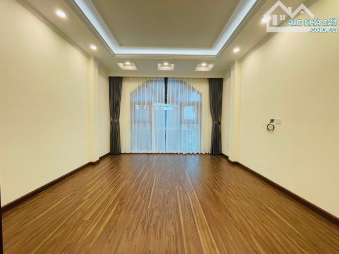 Siêu hiếm! Nhà cực đẹp 55m2x8T thang máy - PCCC - cạnh Lotte, phố Linh Lang, Ba Đình. - 3