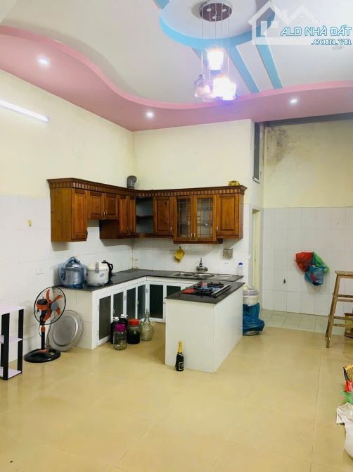 Cần cho thuê nhà tuyến 2 Quán Nam ô tô đỗ cửa chỉ với 10 đồng - 3