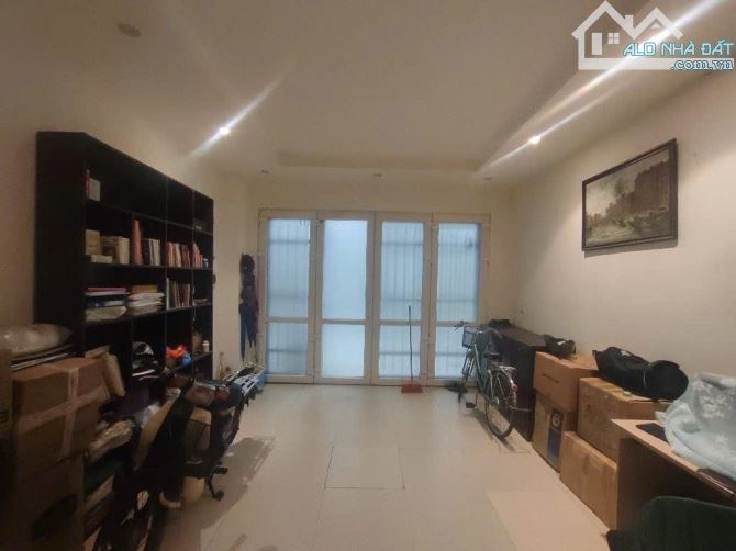 TÂY HỒ - DÂN XÂY- MẶT NGÕ - Ô TÔ TRÁNH - KINH DOANH - THOÁNG TRƯỚC SAU Ô TÔ VÀO NHÀ - Ô C - 3