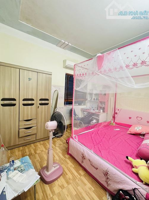 Bán nhà 3 tầng, 42m, ô tô tại Sở Dầu, Hồng Bàng chỉ 3,x tỷ. - 3