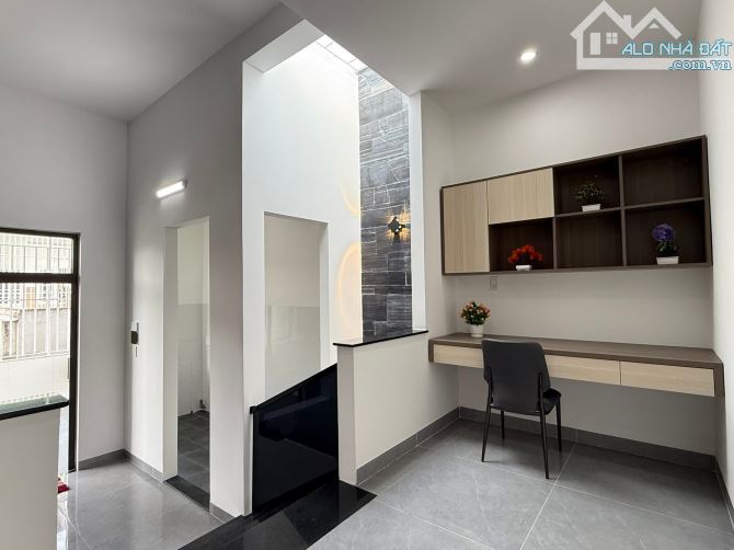 Bán nhà 3 tầng Hoà Minh 14 gần Kinh Dương Vương- Hoà Minh - 3