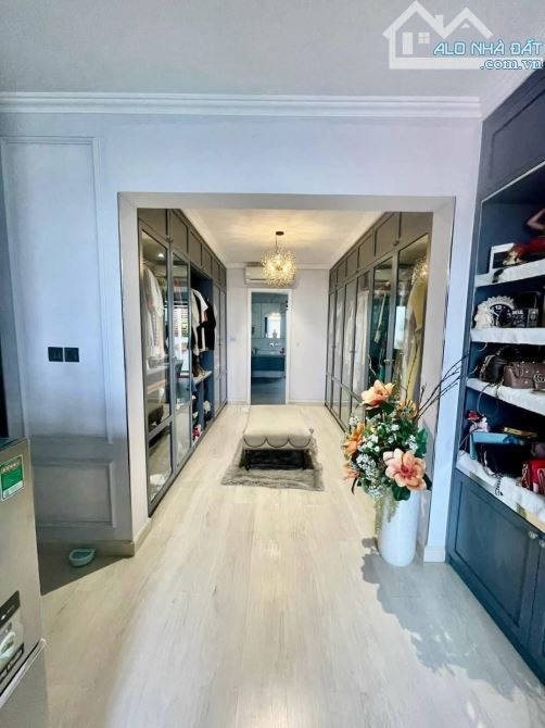 BIỆT THỰ SIÊU VIP P.9 PHÚ NHUẬN - DT: 7.1❌16 - 7 TẦNG KIÊN CỐ - CHỈ 35.5 TỶ. - 3