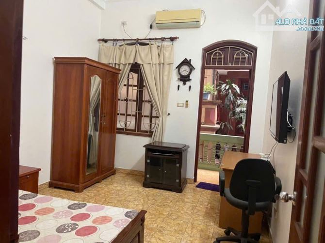 Cho thuê nhà nguyên căn ngõ 198 Dương Văn Bé, 4 tầng x 50m2, 4 ngủ, 13 Triệu - 3