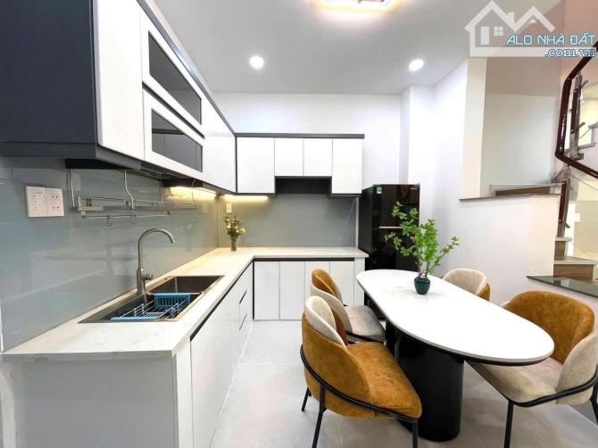 ⚜️Nhà mới xây ngay đường Đoàn Văn Bơ, Quận 4 / 58.8m2 / Giá 2 Tỷ 460 (Full 100%) - 3