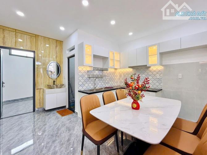 ⭐ Nhà Nguyễn Văn Cừ, Quận 5 (64,8m2) tổng 3 tầng / Giá 2 Tỷ 580 (Sang Tên Được Ngay) - 3