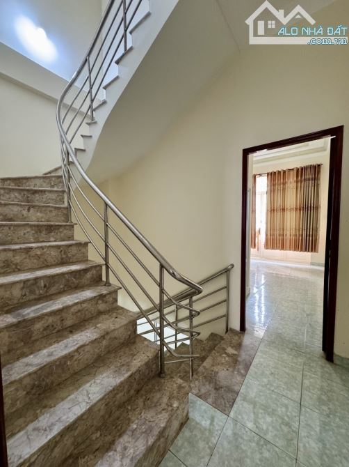 💥 NHÀ 3 TẦNG NGUYỄN THƯỢNG HIỀN - GẦN MT - HXH - 76m2 - 8,5 TỶ - 3