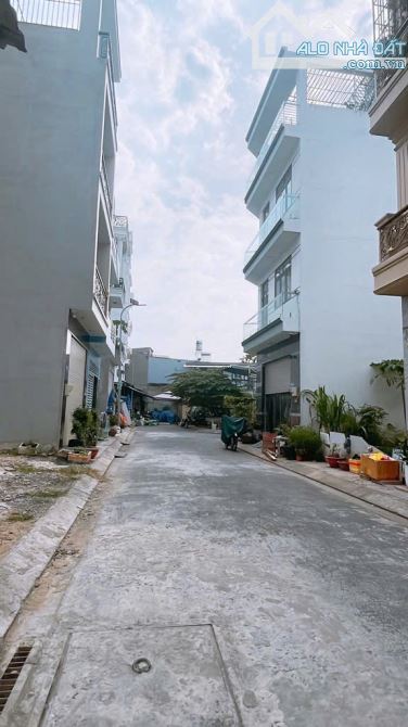 bán nhà HXH Đường hương lộ 2,Bình trị đông A,q bình tân Dt 53m2(5x11)x4 tầng Giá 6.2 TỶ - 3