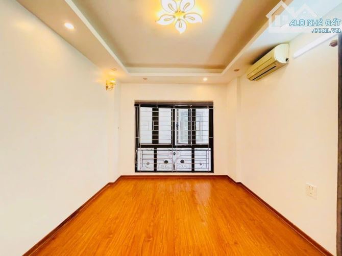 HOÀNG MAI_ NHÀ LÔ GÓC_42M2_5 TẦNG_3,5 MẶT TIỀN_GIÁ 6.9 TỶ . - 3