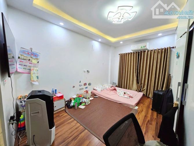 Hạ Đình - 30m2* 5 tầng - MT 4.2 - 7.5 tỷ - Ngõ nông - Gần phố - Nhà đẹp ở ngay - 3