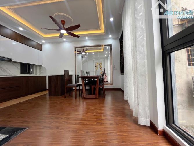 40M. 4,5T. 14,5 TỶ. MẶT PHỐ. PHÂN LÔ. ÔTÔ TRÁNH, VỈA HÈ. KINH DOANH. PHẠM TUẤN TÀI. - 3