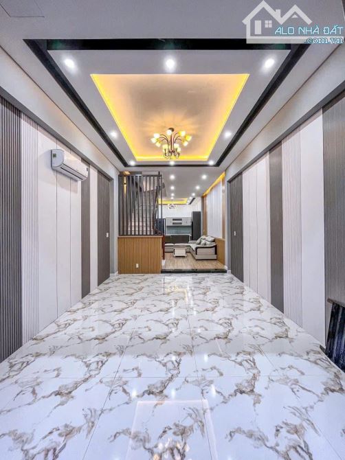 BÁN NHÀ 2 LẦU MỚI XÂY FULL NỘI THẤT ĐƯỜNG SỐ 3 , CÁCH TRƯỜNG ĐẠI HỌC Y DƯỢC 200m - 3