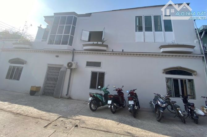 Bán nhà MT Ấp Chiến Lược, gần Tân Kỳ Tân Quý, Bình Tân, 80m2 - 4x20 - 2 tầng, chỉ hơn 4 tỷ - 3