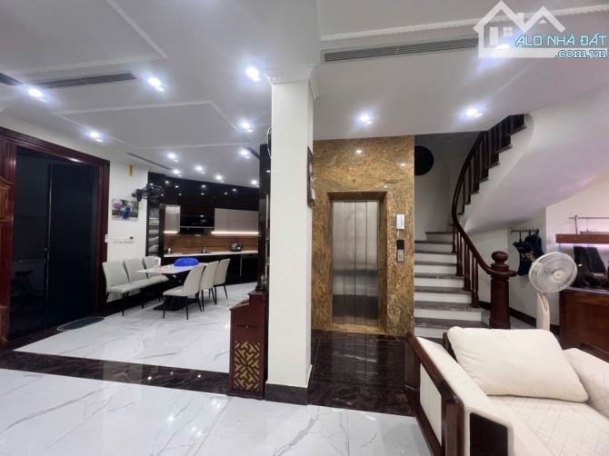 ĐẲNG CẤP NHÀ VƯỜN, NỘI THẤT TIỀN TỶ, Ô TÔ TRÁNH QUAY ĐẦU, 121M2X5T, THANG MÁY, 23 TỶ - 3