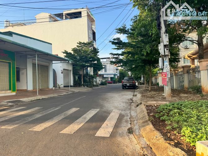 ĐẤT ĐẸP GIÁ TỐT KHU ĐẤU GIÁ NGUYỄN HỮU THẤU ĐẸP KO TÌ VẾT - Loctran - 3