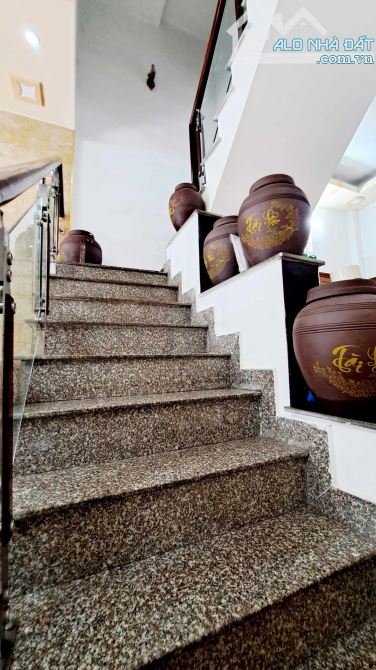 Gấp Bán Nhà 3 Lầu Hẻm Xe Hơi TCH03 Q12 Giá chào 4.65 tỷ thương lượng - 3
