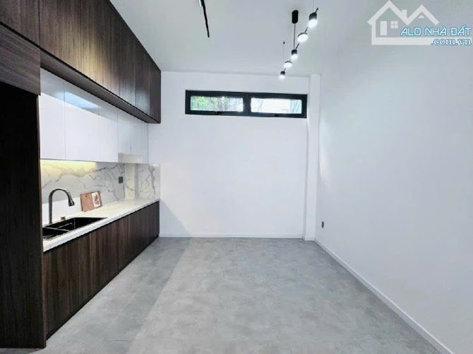 "Nhà phân lô vip 3 tầng 45m2 vuông vức ngay lê đức thọ Ô tô tránh – rộng 5m chỉ 6 tỷ - 3