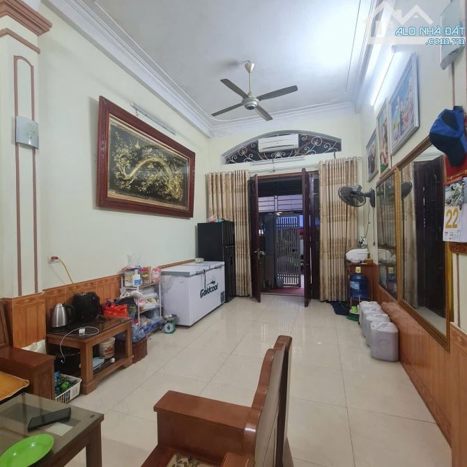 👉 Bán nhà 3 tầng phường Tiền Ninh Vệ . Làn 2 đường Huyền Quang và Ngô Gia Tự.  ☘☘ Dt 65m2 - 3