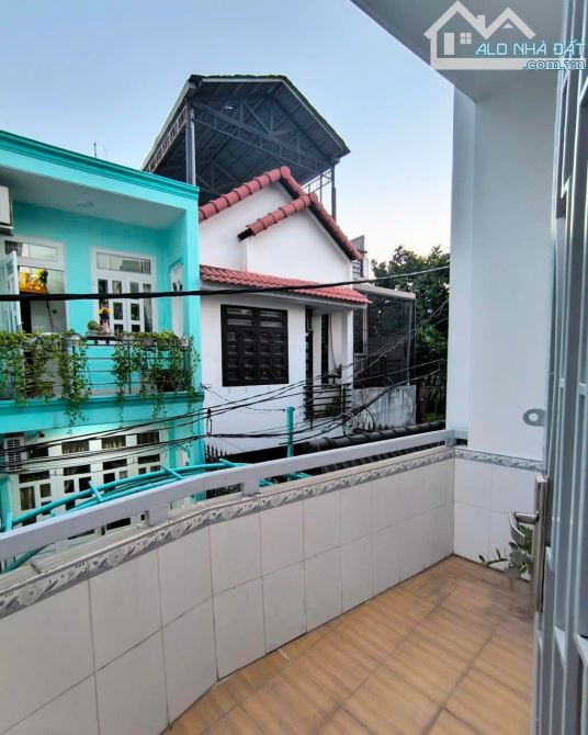 📢 GẦN VÒNG XOAY PHẠM VĂN ĐỒNG - NGUYỄN THÁI SƠN - 56 M2 - NỞ HẬU - NHỈNH 5🌹 - 3