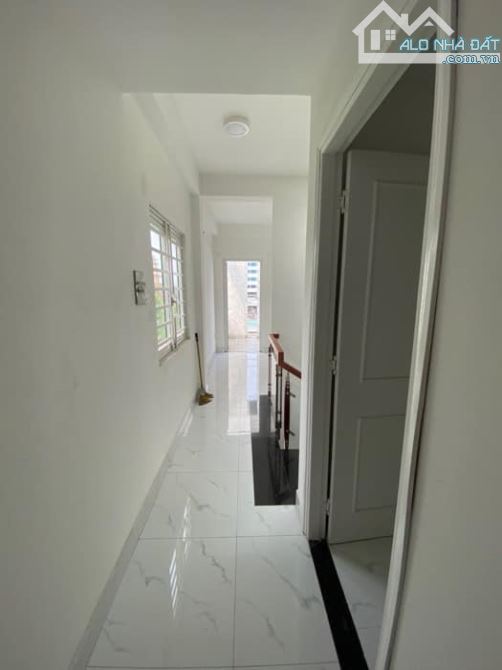 NHÀ 3 TẦNG - KHU PHÂN LÔ THỚI AN 16 - XE TẢI ĐẬU CỬA - 4.2 x 13M - DÒNG TIỀN 10TR/THÁNG - 3