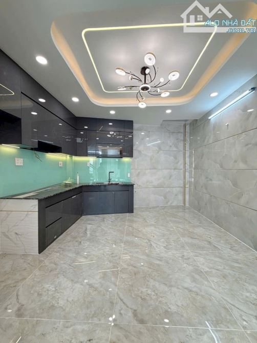 Nhà Hẻm Ô Tô Đường Liên Khu 10, 5Lầu, 5 P.Ngủ, Sổ Hồng Hoàn Công đầy đủ - 6.3tỷ (T.Lượng) - 3