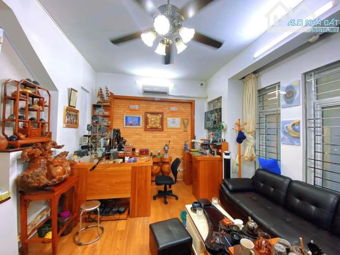 Bán nhà phố Trần Bình, Phân Lô, Ô Tô, 60m2, 5 tầng, Giá 17.7 tỷ - 3