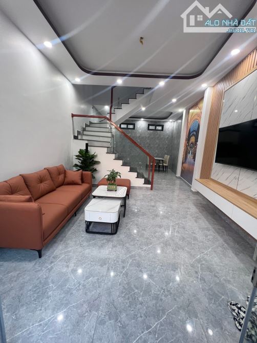 Nhà 4 tầng xây mới tại Nam Hùng Nam Hải,ngõ to thông ra Bùi Viện -Ngô Gia Tự Giá 2,38 tỷtt - 3