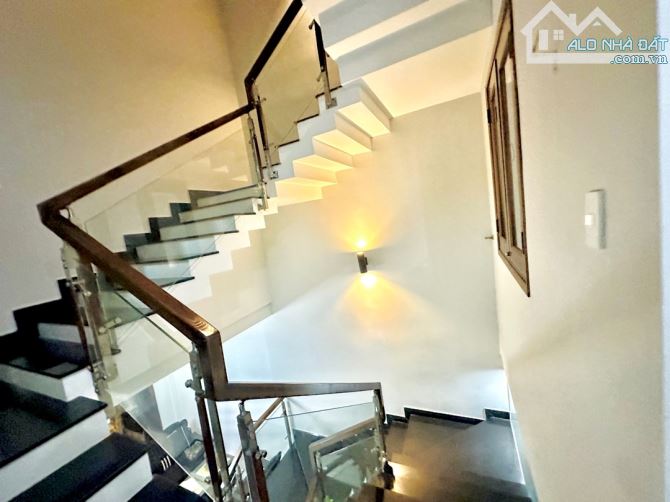 NHÀ ĐẸP NHƯ MỚI – 102M² – KHUÊ TRUNG, CẨM LỆ, ĐÀ NẴNG – GẦN XUÂN THUỶ, Ô TÔ ĐẬU NGÀY ĐÊM - 2