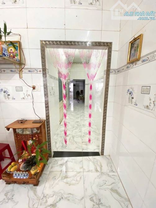 Bán gấp căn nhà ở ngay 1 / đường Suối Lội , Củ Chi 120m2 SHR giá 670tr - 3