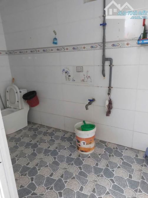 Bán gấp căn nhà ở gần ngay nhà máy nước Tân Hiệp 100m2 SHR giá 740tr - 3