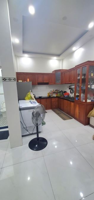 BÁN NHÀ 2 MẶT TIỀ.N THÔNG THOÁN.G LIỀN KỀ TÊ.N LỬ.A - AEO.N MA.LL - KINH DOANH - NGANG 7.3 - 3