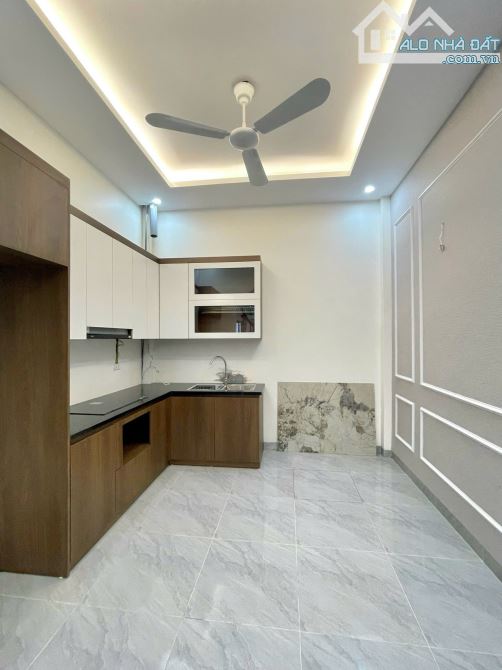 BÁN NHÀ PHÂN LÔ CHIẾN THẮNG – VĂN QUÁN, HÀ ĐÔNG – 35M2 x 4 TẦNG – VỈA HÈ – KINH DOANH TỐT - 3