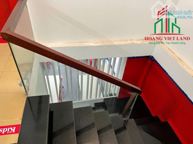 BÁN NHÀ 3 LẦU KIÊN CỐ MẶT TIỀN NGUYỄN TRÃI (ĐOẠN GẦN HOÀNG DIỆU). DT:6,4x29M. GIÁ: 13,5 TỶ - 3