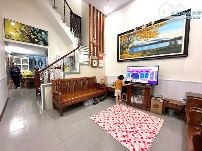 Bán Nhà Ngõ 422 Đường Kim Giang, Hoàng Mai, 46m2x4T, giá 8 tỷ, oto vào nhà - 3