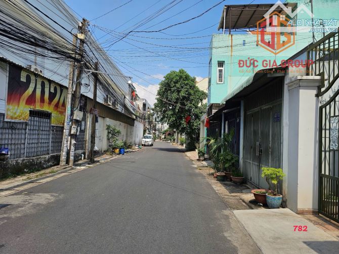 Bán lô đất đẹp, mặt tiền Nguyễn Bảo Đức, P. Tân Mai , 360m2 chỉ 15tỷ - 3