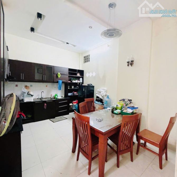 BÁN NHÀ HẺM XE HƠI NGUYỄN VĂN KHỐI P9 GÒ VẤP 105M2-3 TẦNG - GIÁ 7,9 TỶ TL - 3