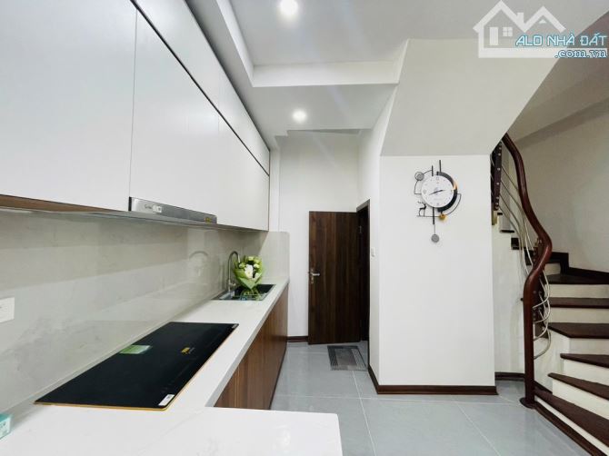 Trung Ba Đình,  32m , 5 tầng, gần phố. - 3