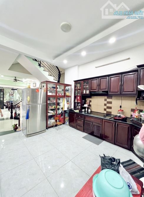 Nhà hẻm xe hơi, DT 134m, ngang nhà 5.7m, Phường 26, Bình Thạnh - 3