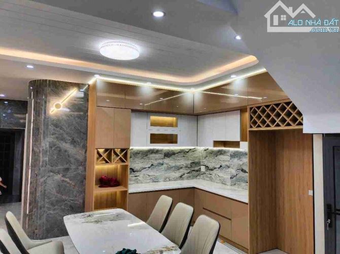 NHÀ ĐẸP 3 TẦNG FULL NT MẶT TIỀN TRUNG TÂM HOÀ XUÂN-Đường CỔ MÂN MAI-88M2-NHỈNH 4 TỶ - 3