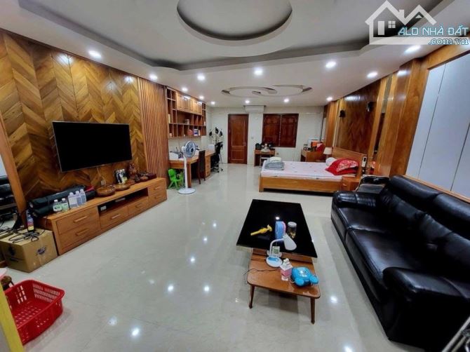 BÁN NHÀ PHỐ THÁI HÀ 118m2 - 6T THANG MÁY - MT 5.4m - 47 TỶ -LÔ GÓC - GARA ÔTÔ - KINH DOANH - 3